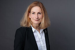 Dr. Michaela Brunssen