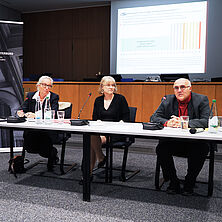 Justiz im Dialog in Saarbrücken | Bildquelle: Thorsten Tanto
